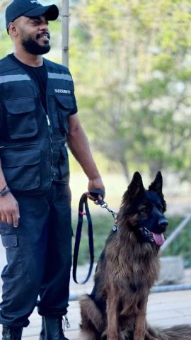  Abdullah Al Sanaa عبدالله الصانع